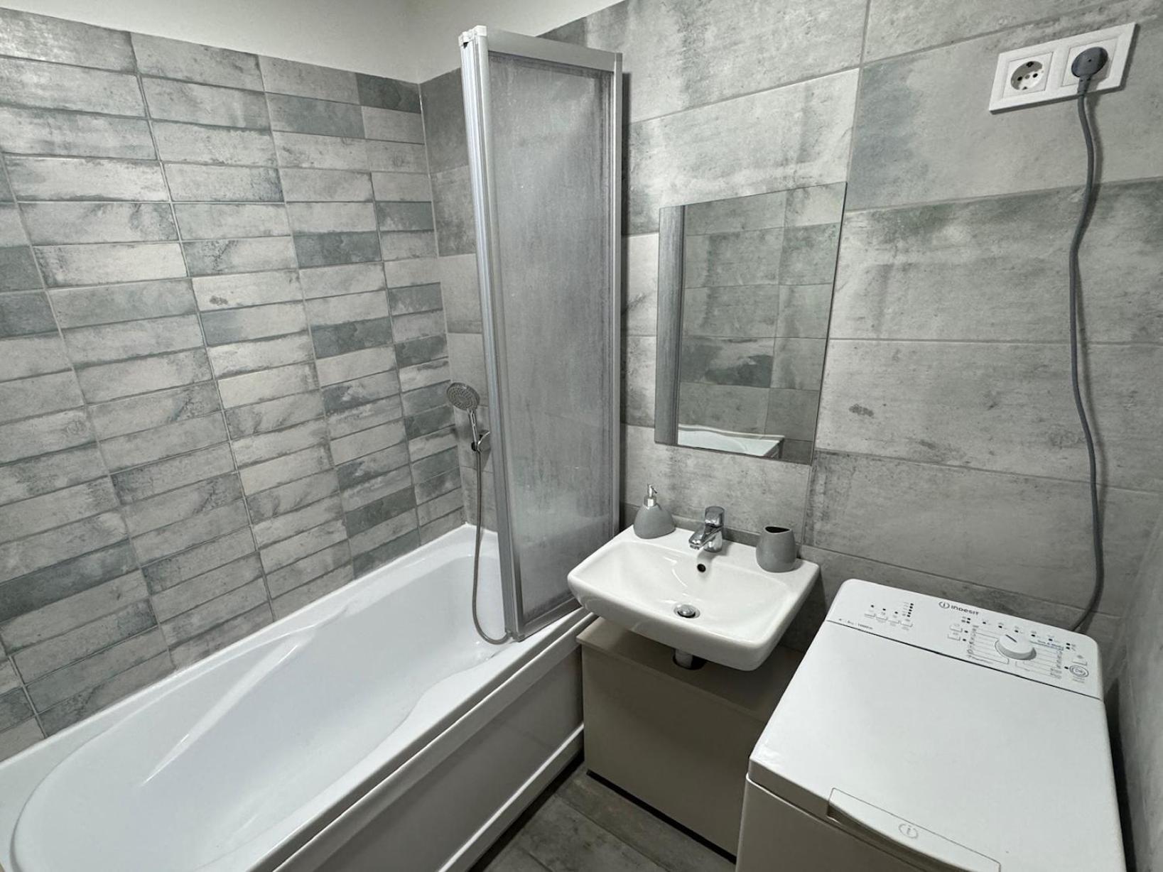 Mifi Apartman Балатонлелле Экстерьер фото